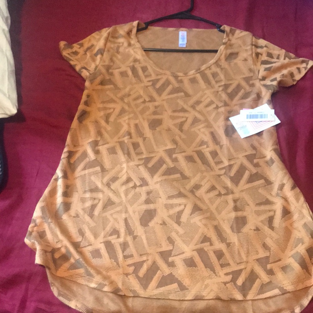 LuLaRoe Classic T
